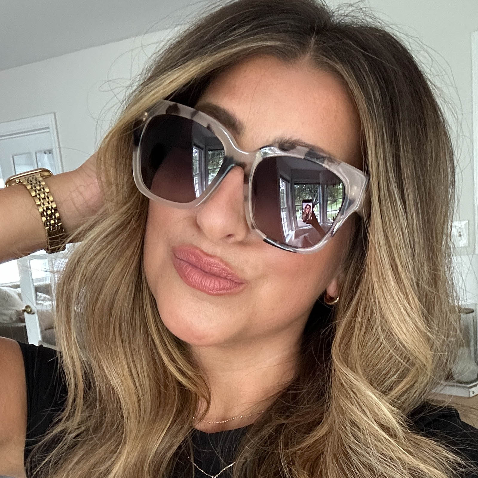 BECKY II - CREAM TORTOISE + GREY POLARIZED SUNGLASSES - Image 16