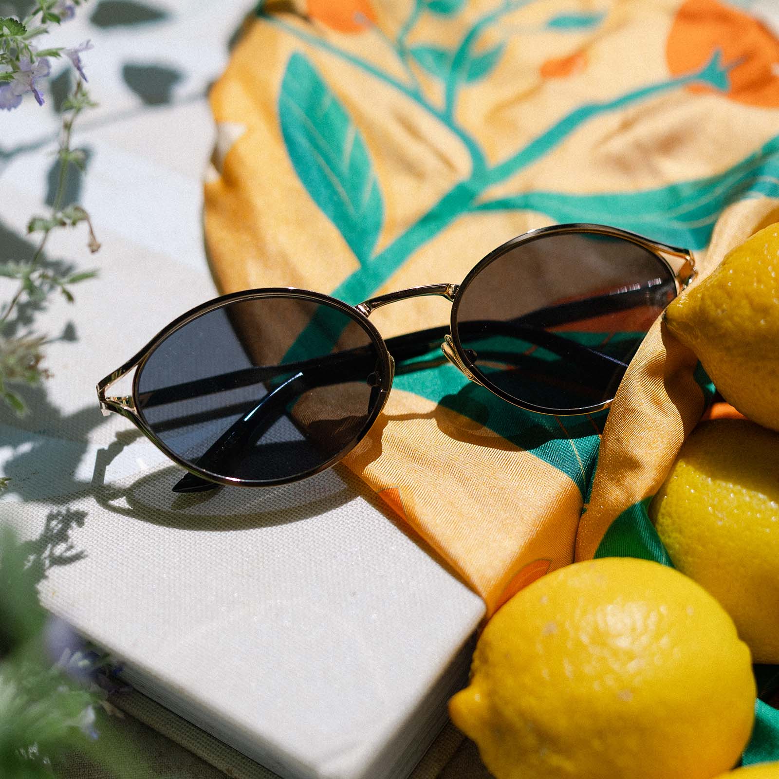 JESSIE JAMES DECKER - LIMONCELLO + GOLD + GREY SUNGLASSES - Image 6