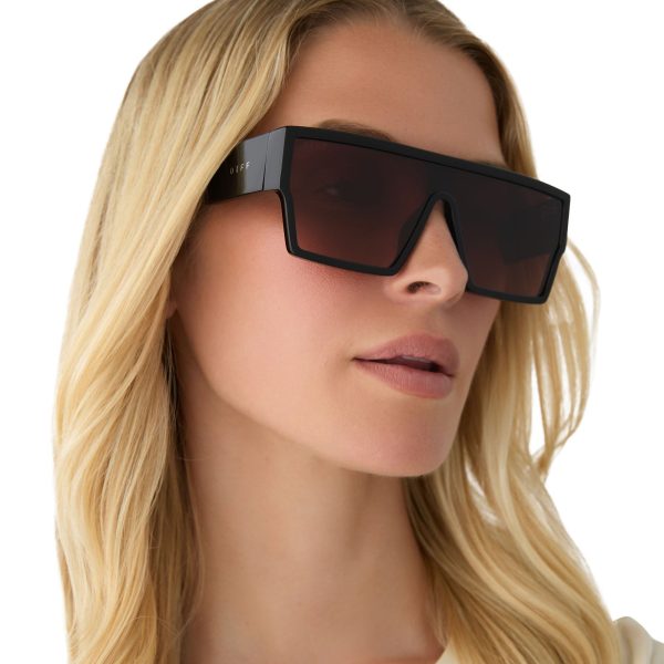 ELECTRA - BLACK + BROWN GRADIENT SUNGLASSES - Image 9