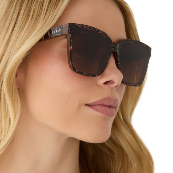 MEREDITH II - ANIMAL + BROWN GRADIENT SUNGLASSES - Image 6