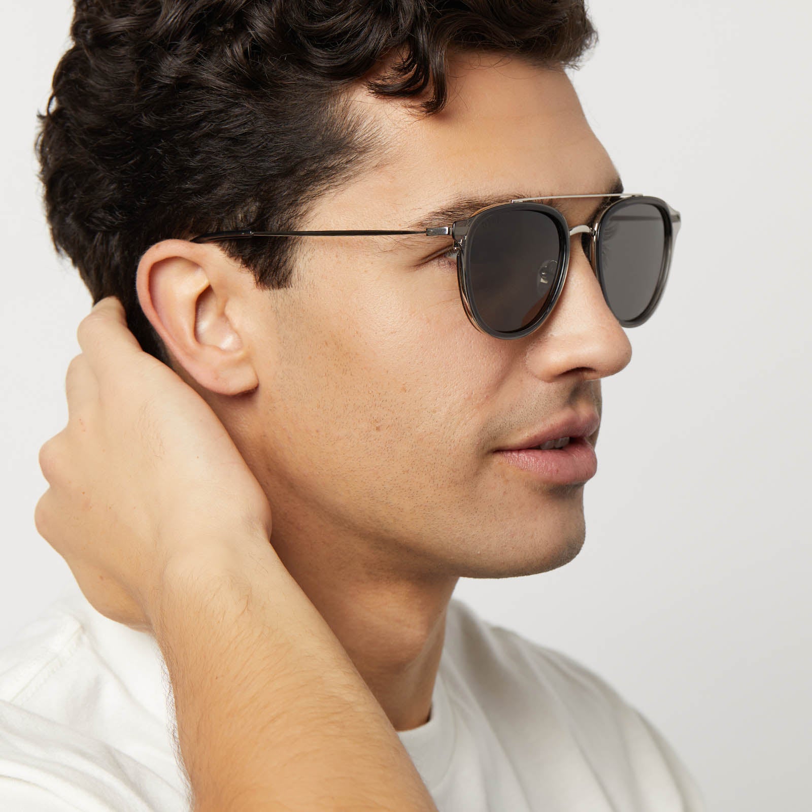 CAMDEN - BLACK SMOKE CRYSTAL + GREY + POLARIZED SUNGLASSES - Image 6