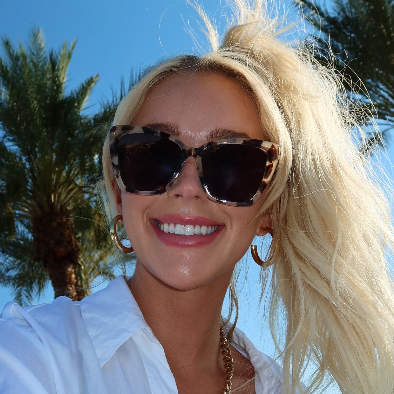 BECKY II - CREAM TORTOISE + GREY POLARIZED SUNGLASSES - Image 19