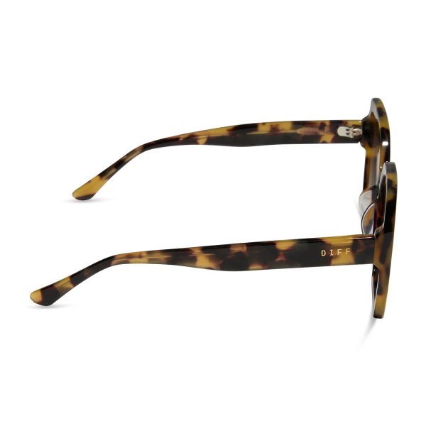 PRESLEY - BROWN KOMBU + BROWN GRADIENT SUNGLASSES - Image 3