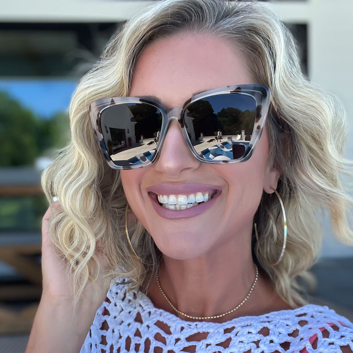 BECKY II - CREAM TORTOISE + GREY POLARIZED SUNGLASSES - Image 8